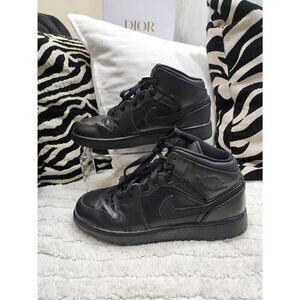 Jordan 1 Mid Triple Black 5.5Y